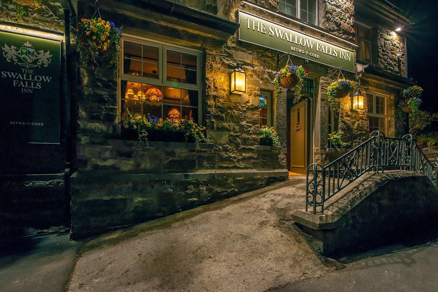 The Swallow Falls Inn - The Inn Collection Group Betws-y-Coed Esterno foto